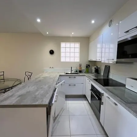 Appartement Superbe Appart Avec Parking *