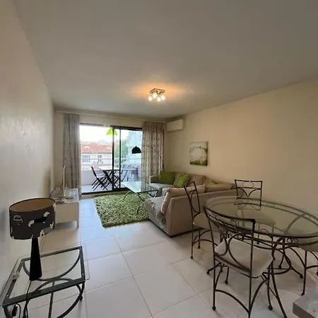 Appartement Superbe Appart Avec Parking Antibes
